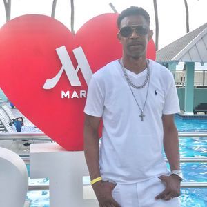 Meet your Posher, Edith